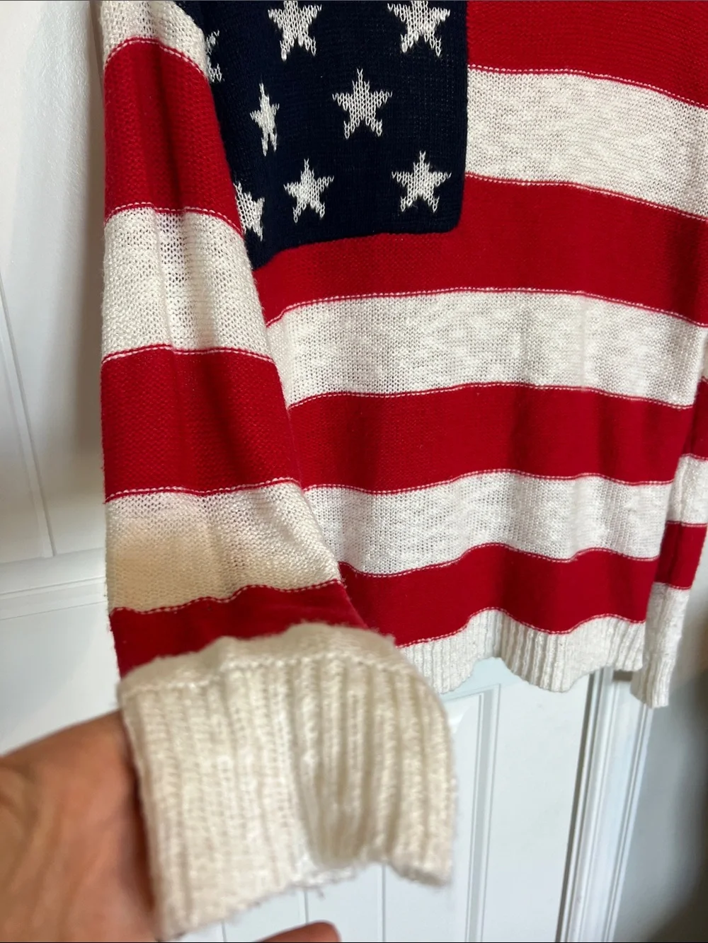 Merled USA Flag Knit Sweater - Red, White & Navy- super soft sz Small - Picture 4 of 9